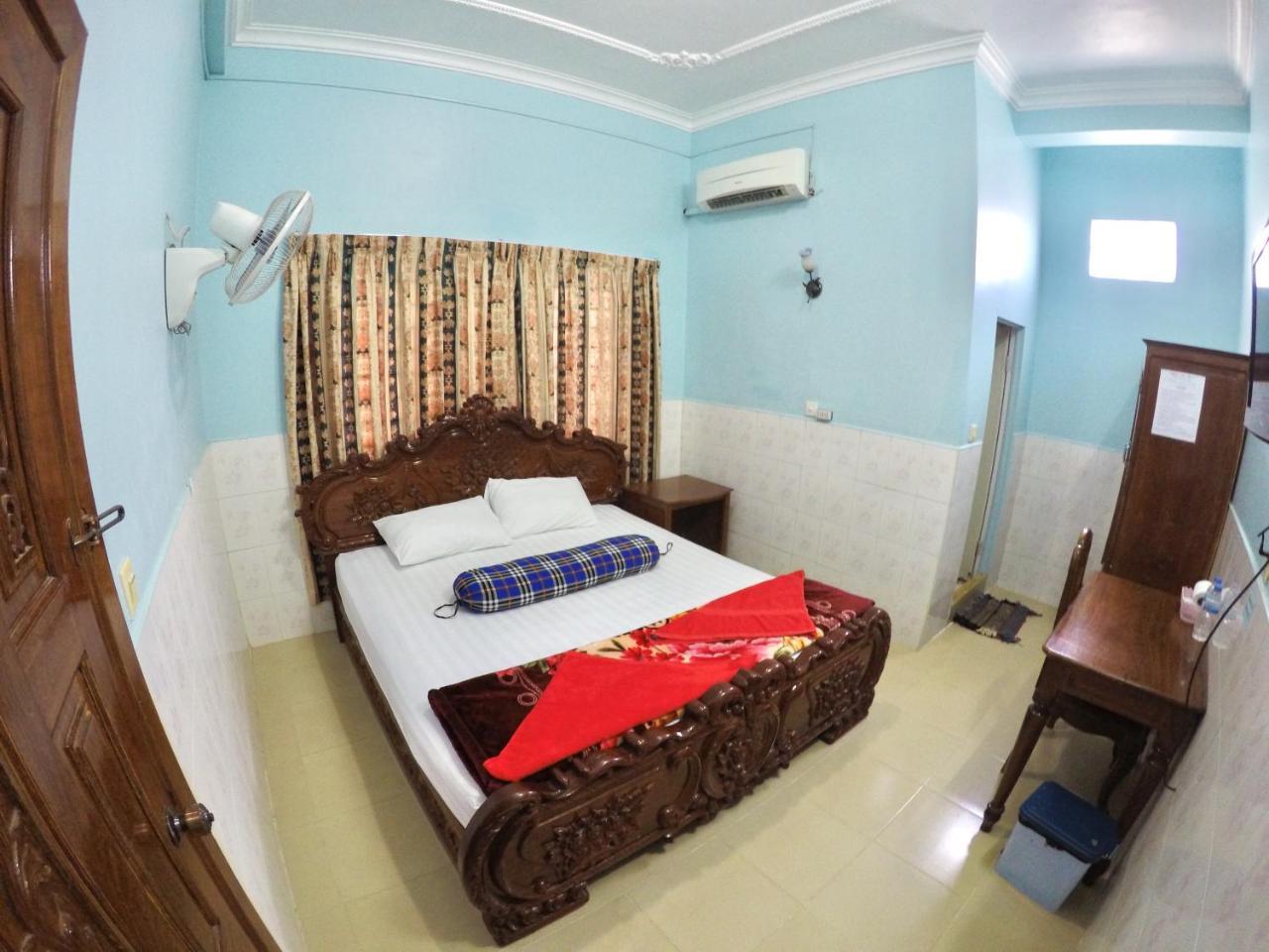 Hengheng II Guest House Кратьэх Экстерьер фото