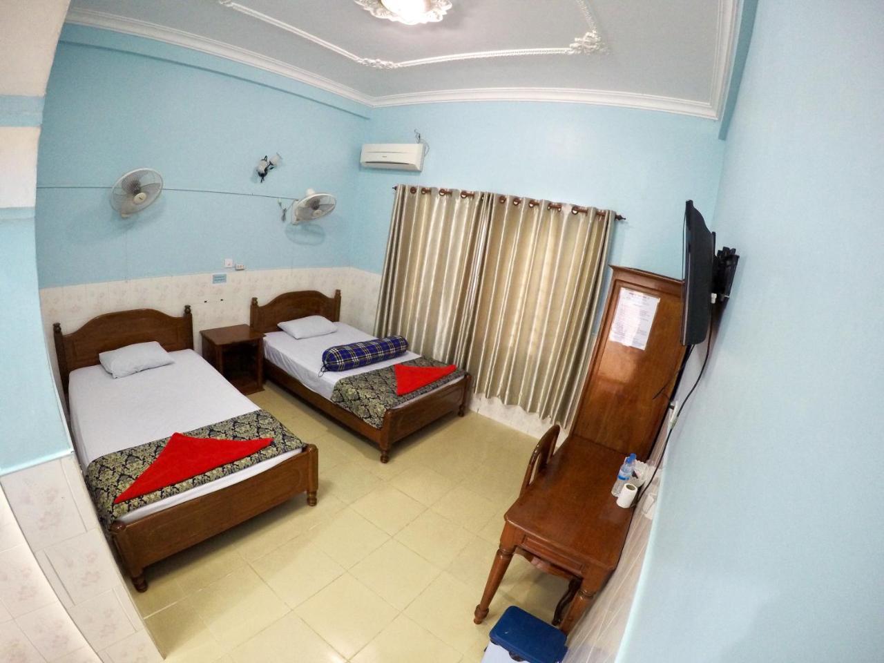 Hengheng II Guest House Кратьэх Экстерьер фото